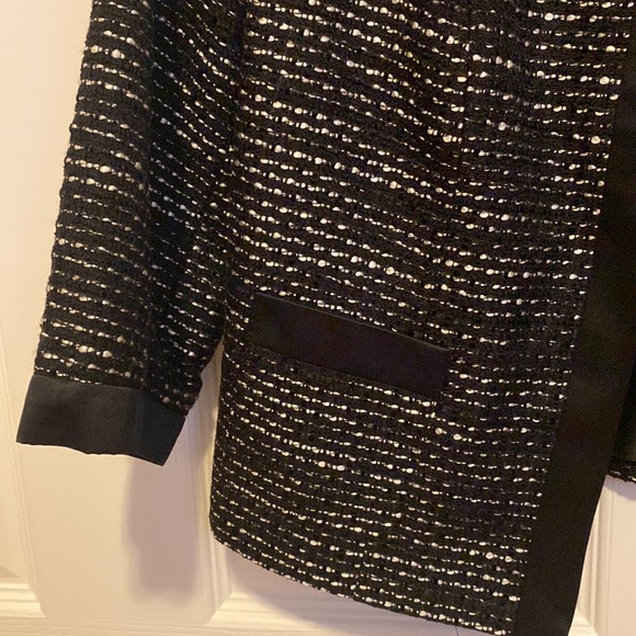 NWT 3/4 sleeve lightweight blazer - Picture 2 of 7